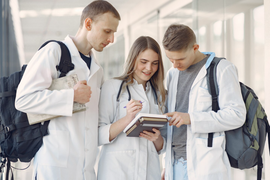 Sash Overseas Advisers: Study Abroad Consultants in Pakistan best medical colleges=