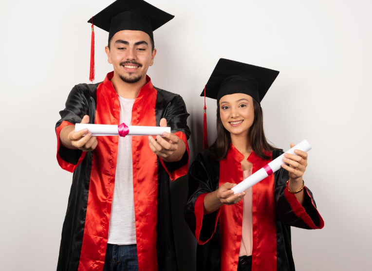 Sash Overseas Advisers: Study Abroad Consultants in Pakistan Study Abroad Consultants in Lahore