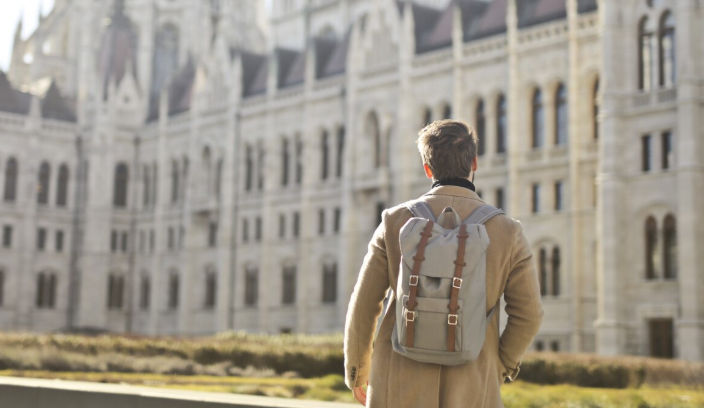 Sash Overseas Advisers: Study Abroad Consultants in Pakistan Study Abroad Consultants in Lahore