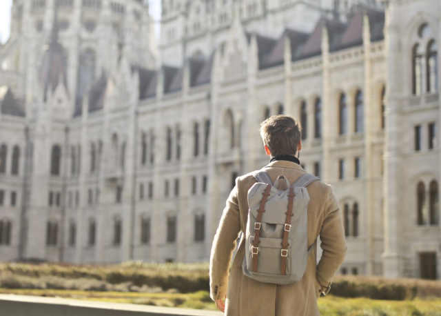 Sash Overseas Advisers: Study Abroad Consultants in Pakistan Study Abroad Consultants in Lahore